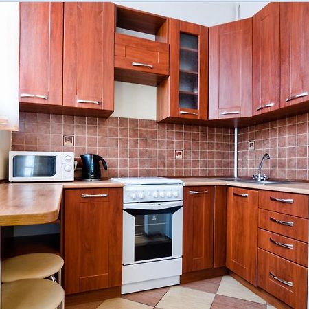 Leogrand Apartments On Kniazia Romana 26 リヴィウ エクステリア 写真